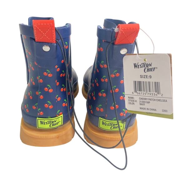 Western Chief Cherry Patch Chelsea Bootie Women's size 9 - Picture 4 of 6